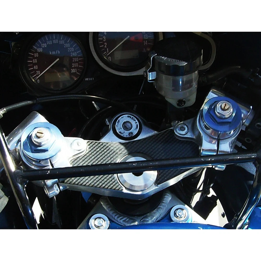 Gabelbrücken- Protektor PRINT in carbon-look zu Kawasaki
