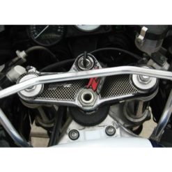 Gabelbrücken- Protektor PRINT in carbon-look zu Suzuki