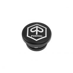 Tankdeckel AKOA FLAT, aus Aluminium, gefräst, in schwarz zu Piaggio SI mit Logo